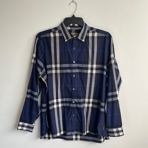 Burberry men’s dress shirt in XXL